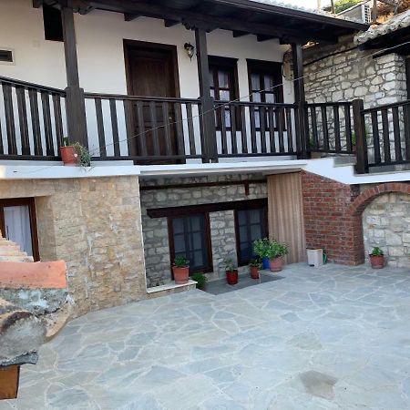 Guest House Genti Berat Kültér fotó