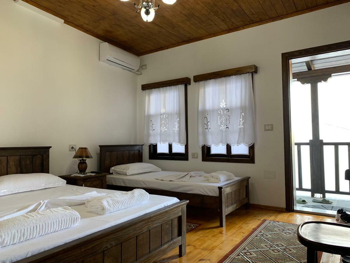 Guest House Genti Berat Szoba fotó