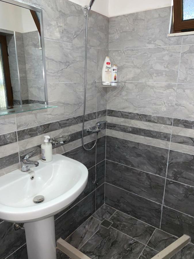 Guest House Genti Berat Kültér fotó